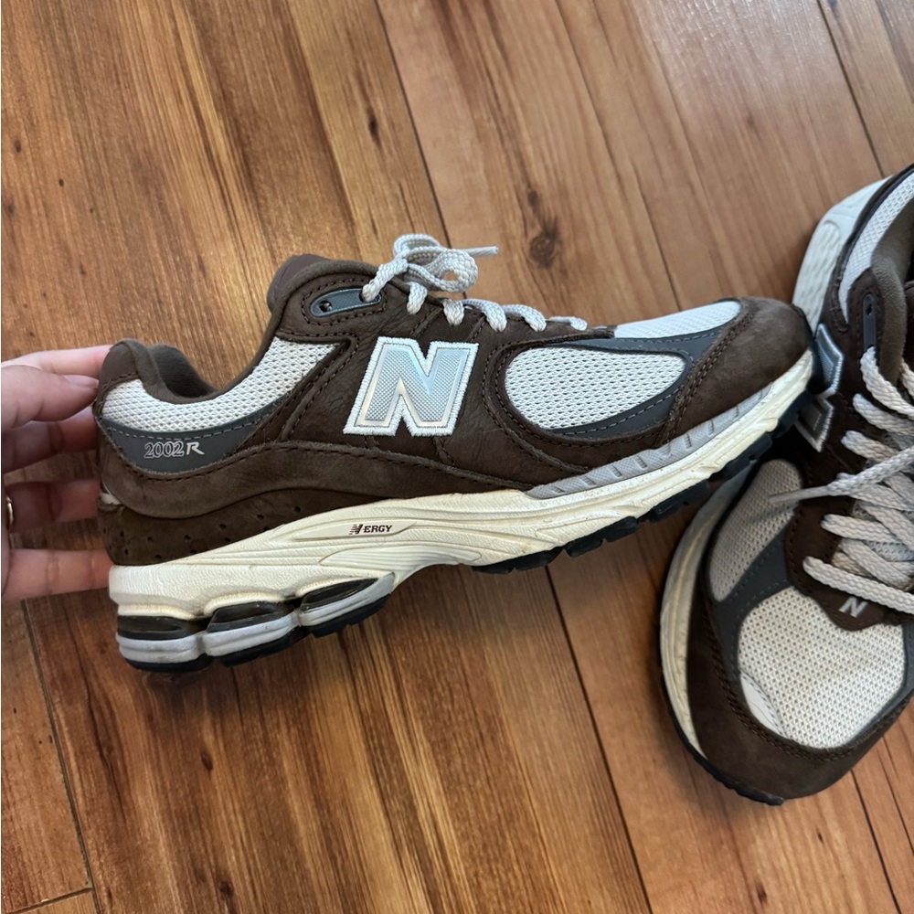 New Balance 2002R Women’s